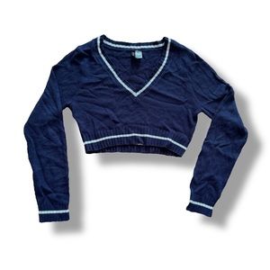 Navy blue cropped v-neck sweater